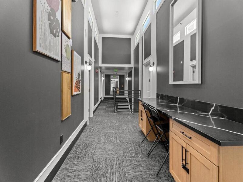 Le Bon Hotel Hollywood image