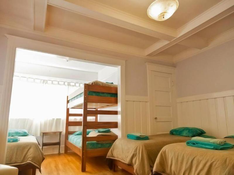Orange Drive Hostel image