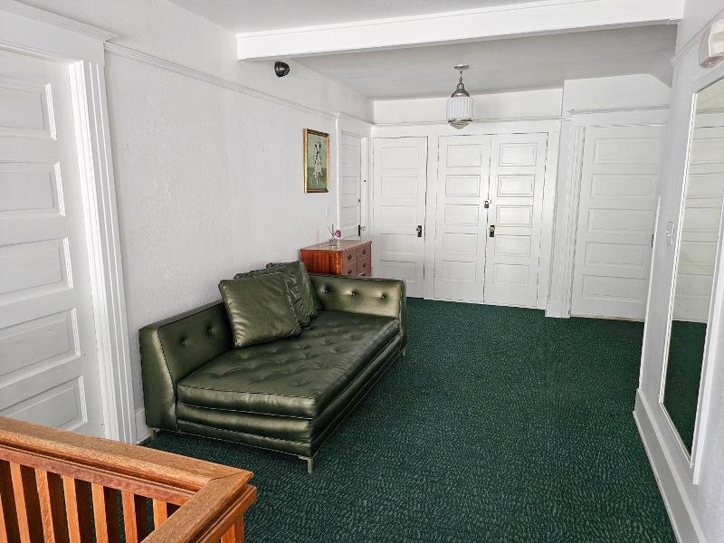 Orange Drive Hostel image