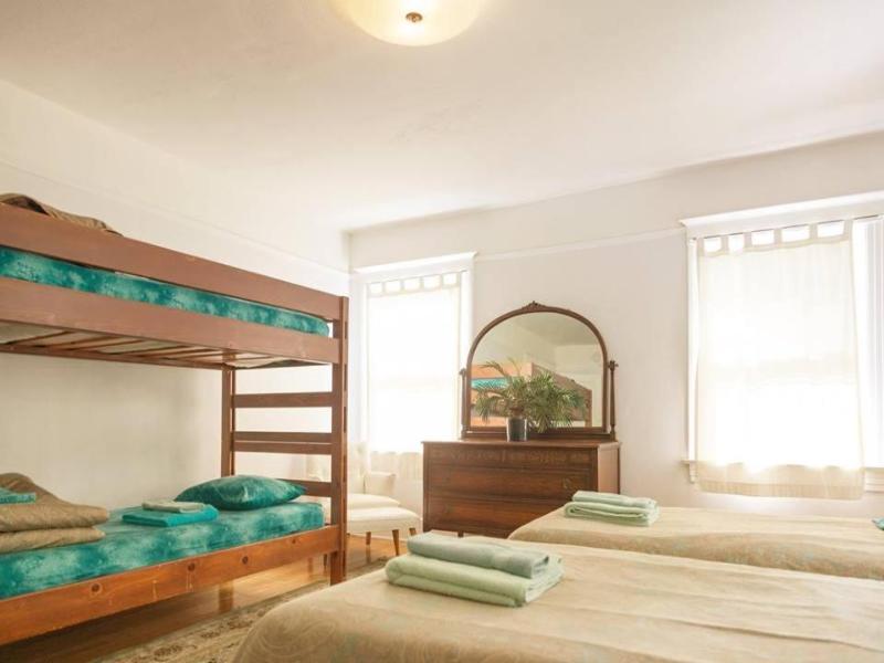 Orange Drive Hostel image