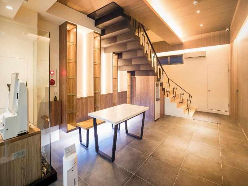 Traveller-Inn TieHua Light Spot Hotel image