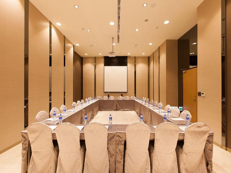 F Hotel Chipen image