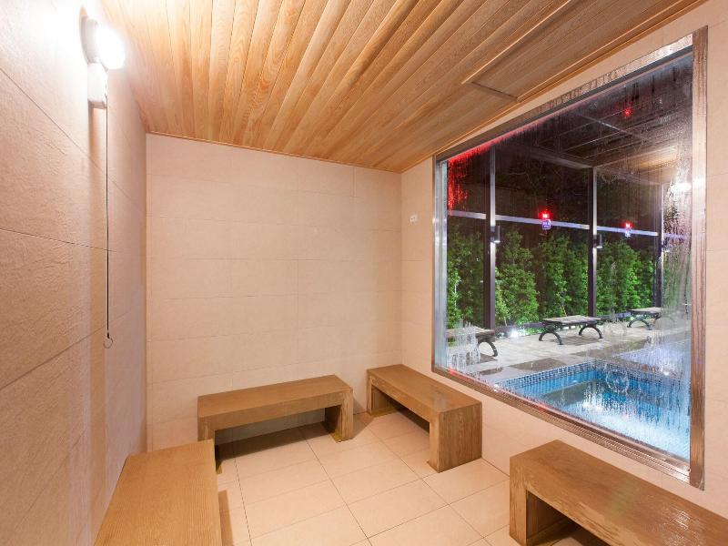 F Hotel Chipen image