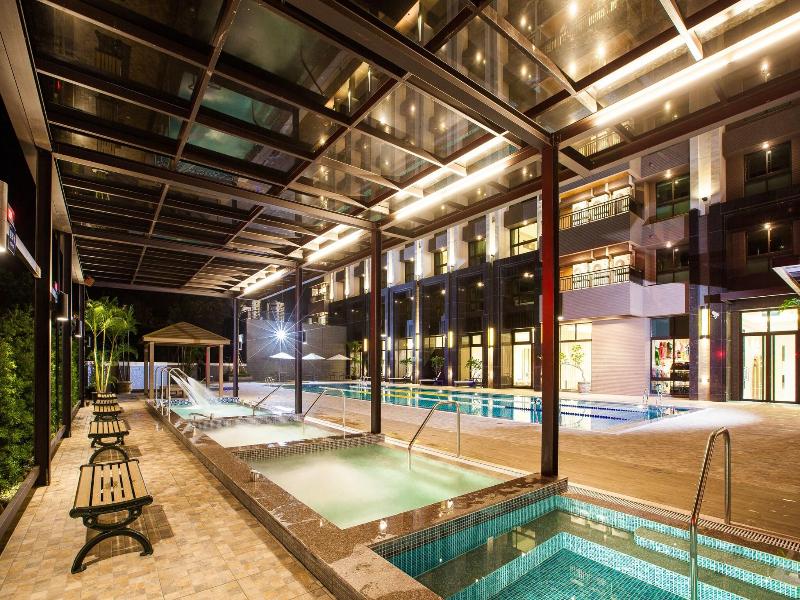 F Hotel Chipen image