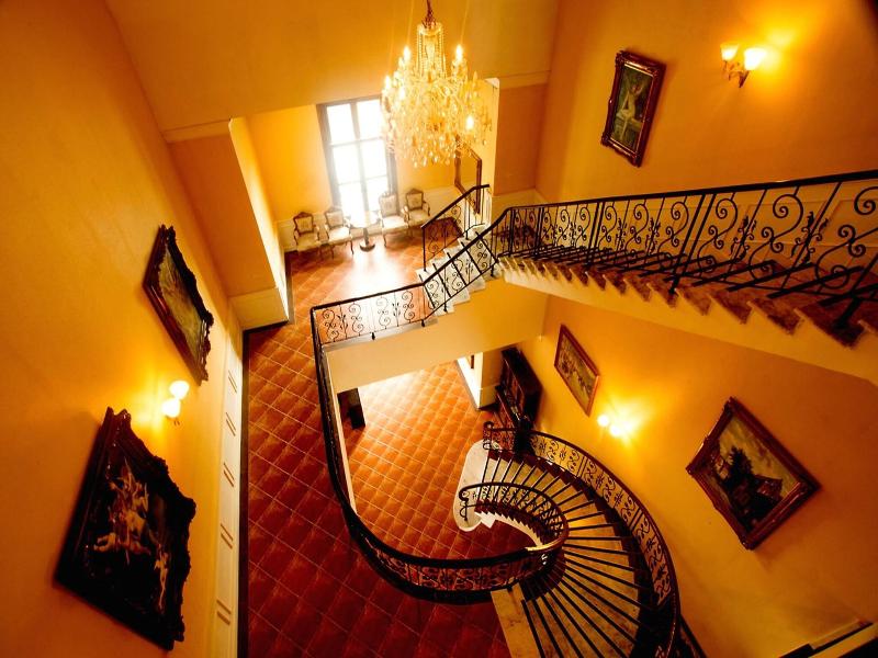 Chateau De Khaoyai Hotel Resort