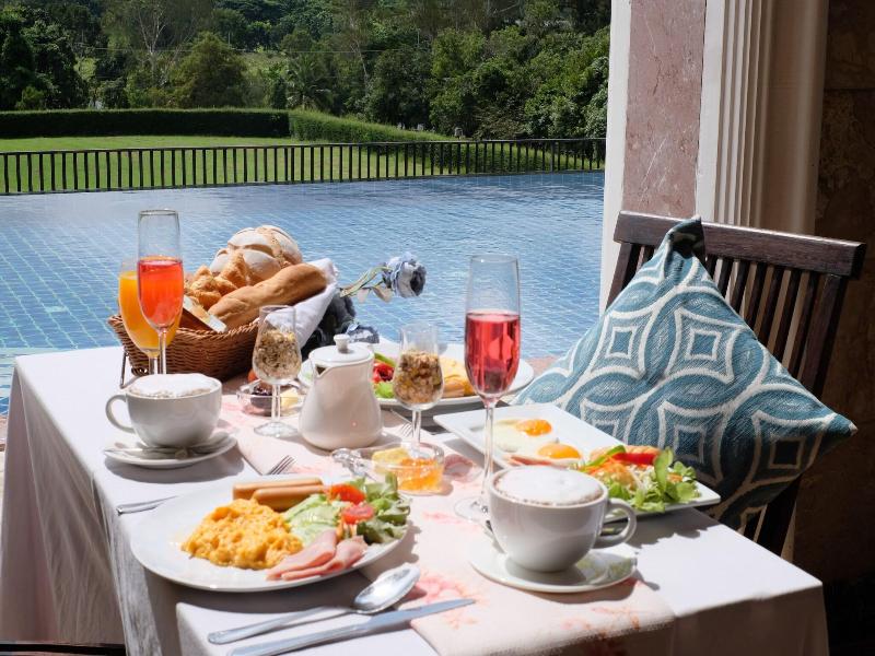 Chateau De Khaoyai Hotel Resort