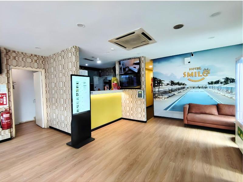 Smile Hotel Cheras Pudu Kl image
