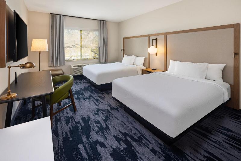 Fairfield Inn Suites Alexandria image