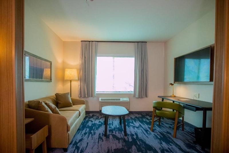 Fairfield Inn Suites Alexandria image