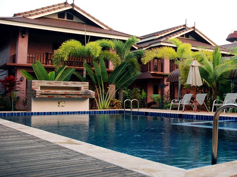 Baan Soontree Hotel
