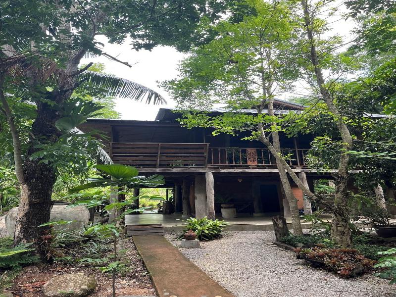 Bambuh Boutique Homestay - Adult Only