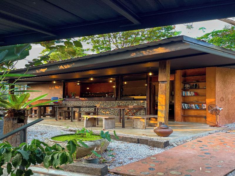 Bambuh Boutique Homestay - Adult Only