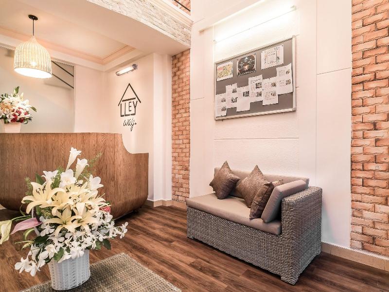 Alleyway Hostel image