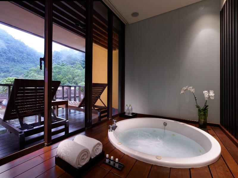 Hotel Royal Chiao Hsi image