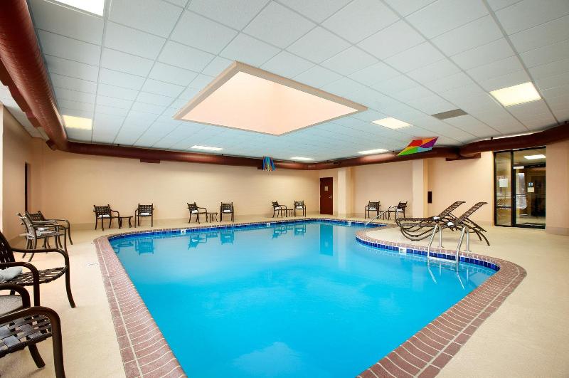 Capitol Plaza Hotel Jefferson City image