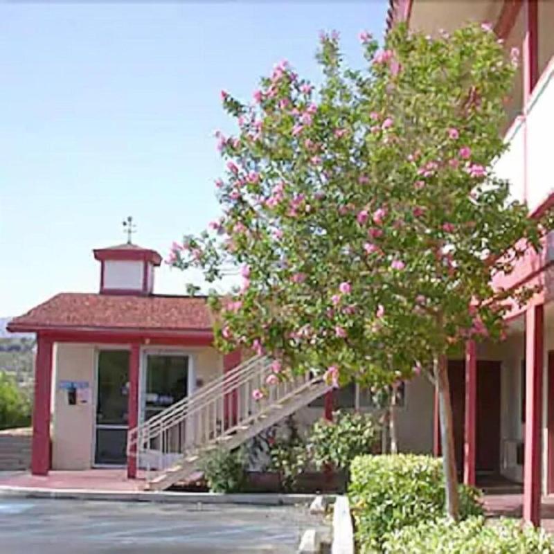 High Desert Motel Joshua Tree National Park image