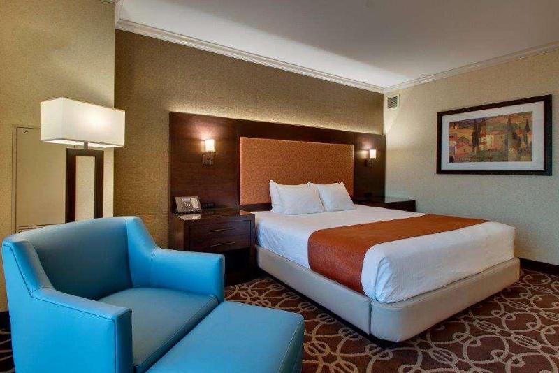 Argosy Casino Hotel And Spa image