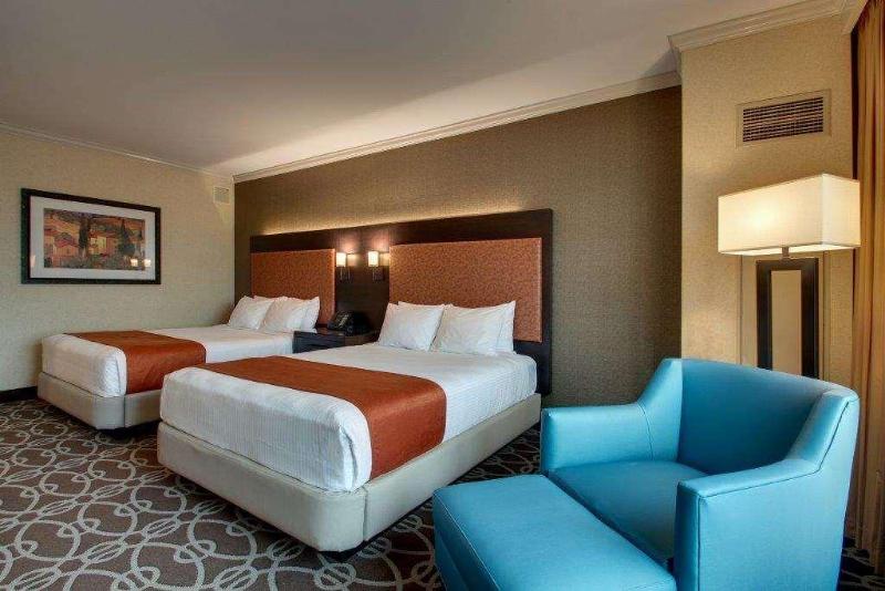 Argosy Casino Hotel And Spa image
