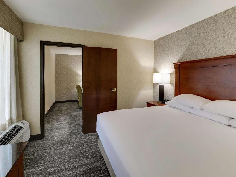 Drury Inn Suites Atlanta Marietta image