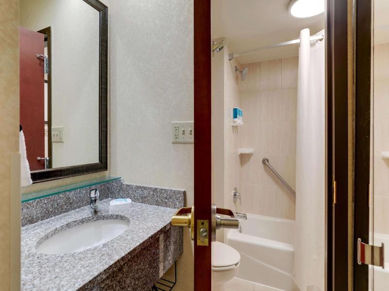 Drury Inn Suites Atlanta Marietta image