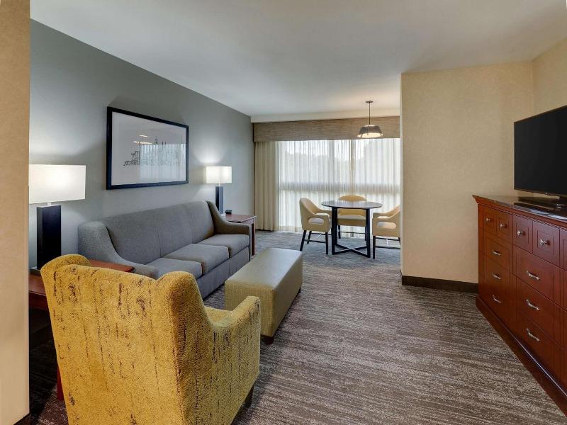 Drury Inn Suites Atlanta Marietta image