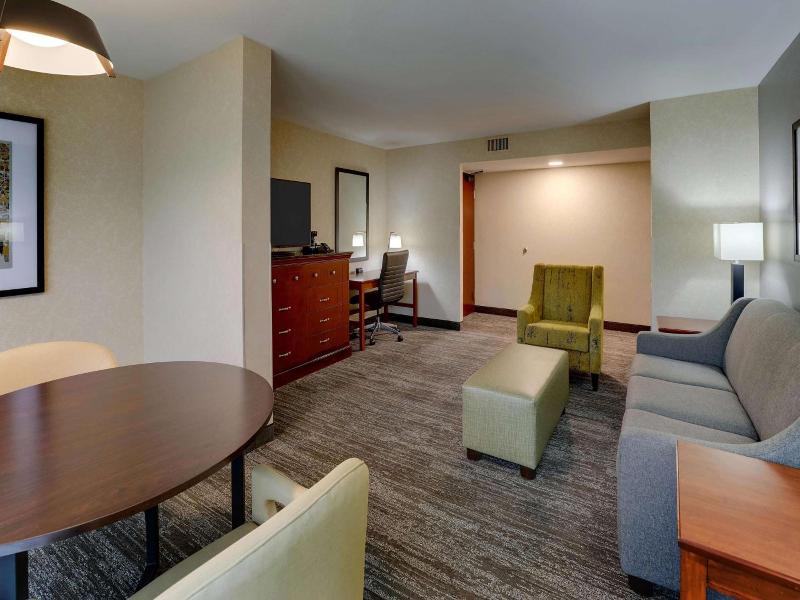 Drury Inn Suites Atlanta Marietta image