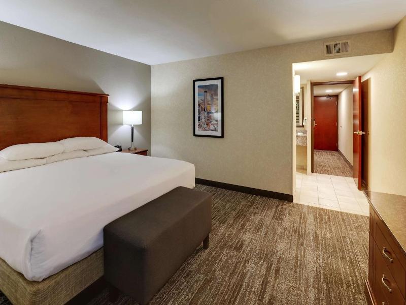 Drury Inn Suites Atlanta Marietta image
