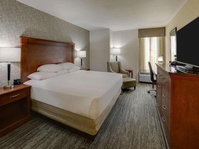 Drury Inn Suites Atlanta Marietta image