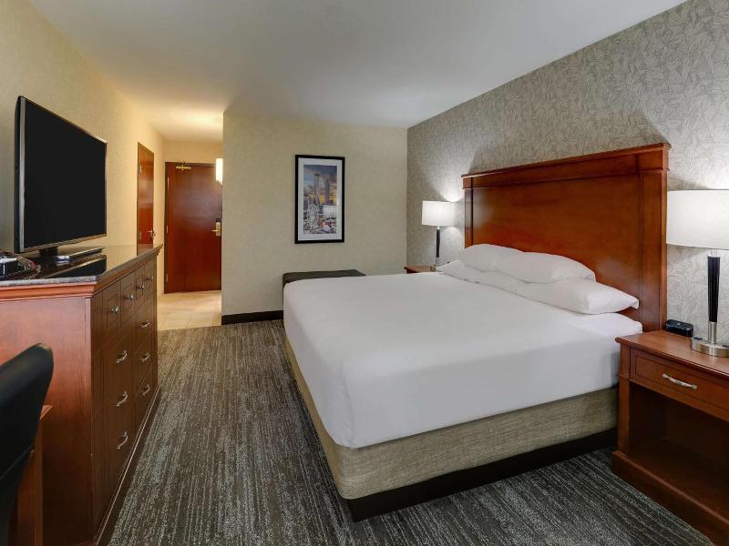 Drury Inn Suites Atlanta Marietta image