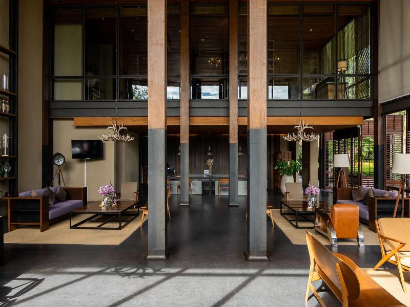 Atta Lakeside Resort Suite