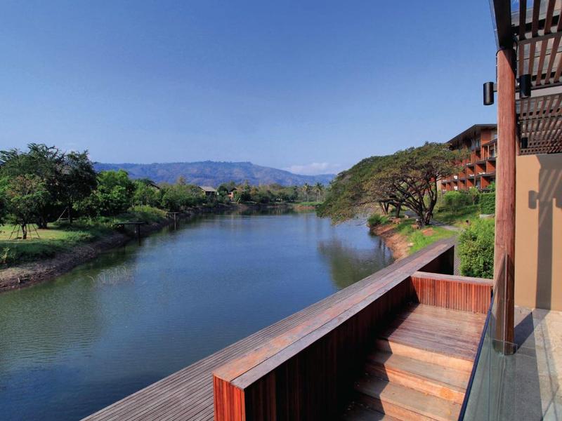 Atta Lakeside Resort Suite