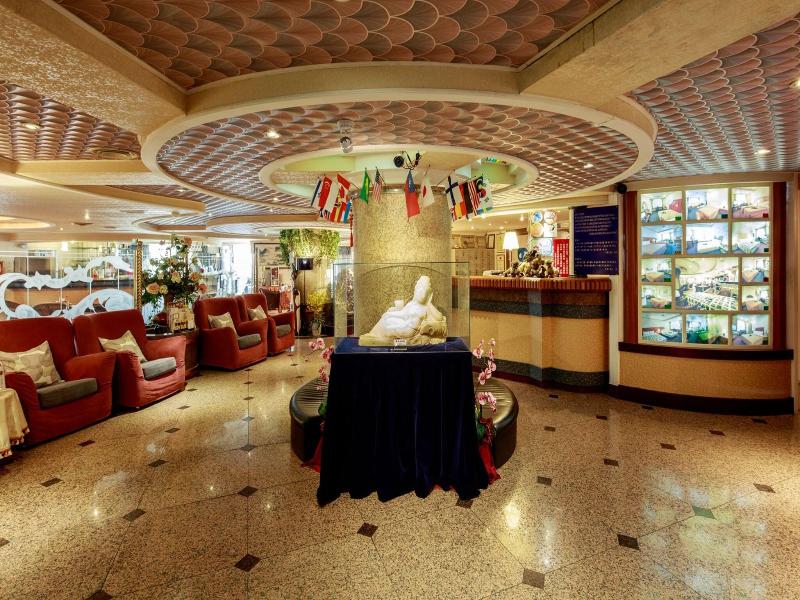 Chungli Business Hotel image