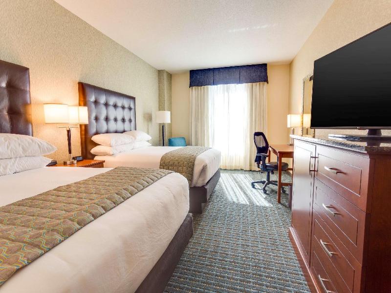 Drury Inn Suites Gainesville image