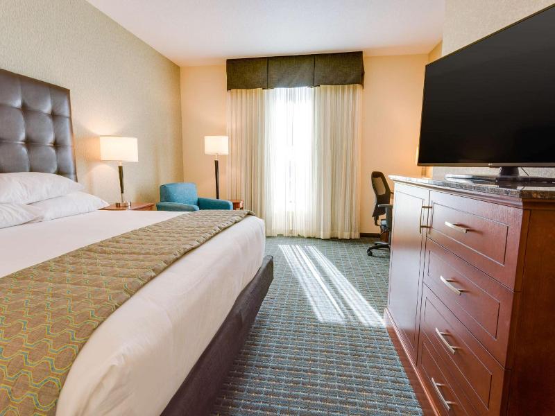 Drury Inn Suites Gainesville image