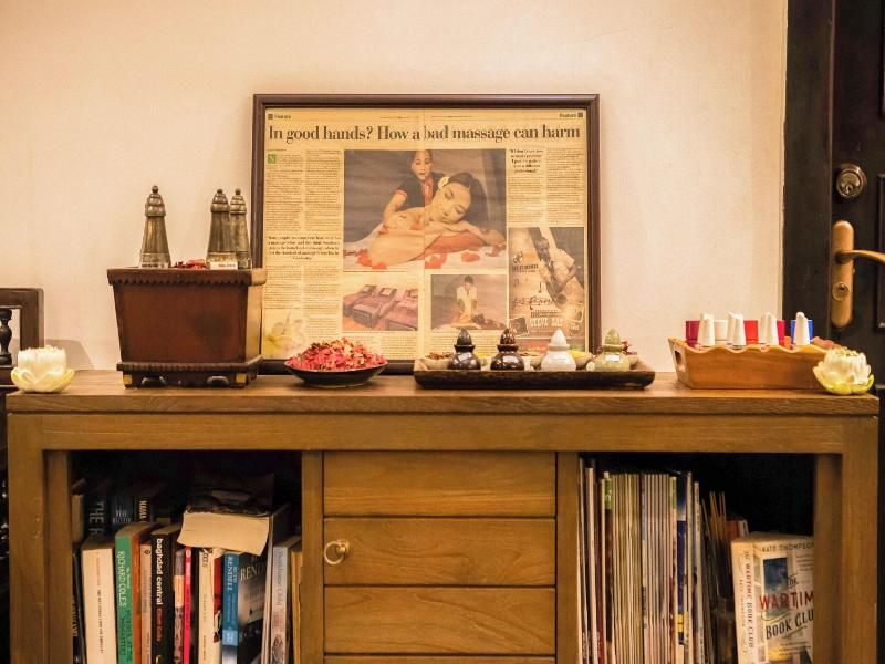La Rose Suites image