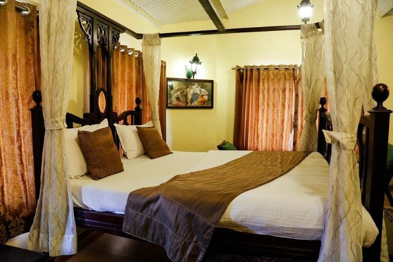 Hotel Manek Manor by Mount Regency