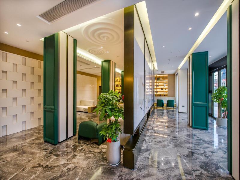 Yiwu Baide Theme Hotel image