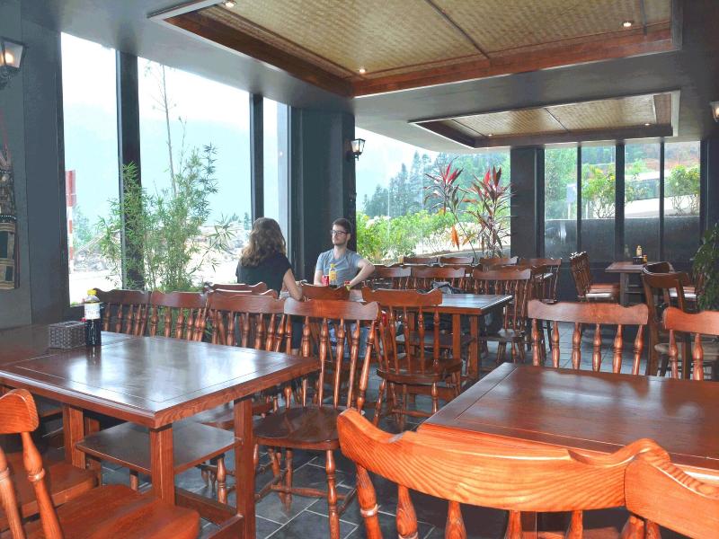 Vista Sapa Hotel