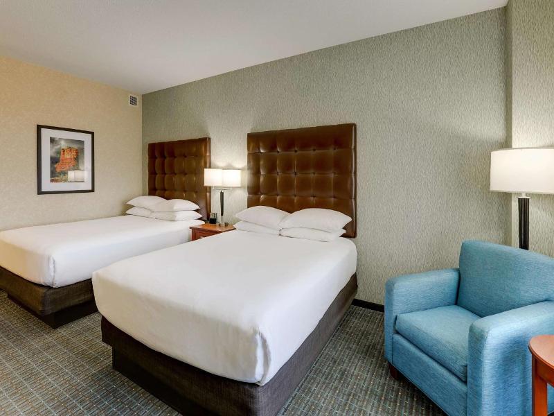 Drury Inn Suites Phoenix Chandler Fashion Center image