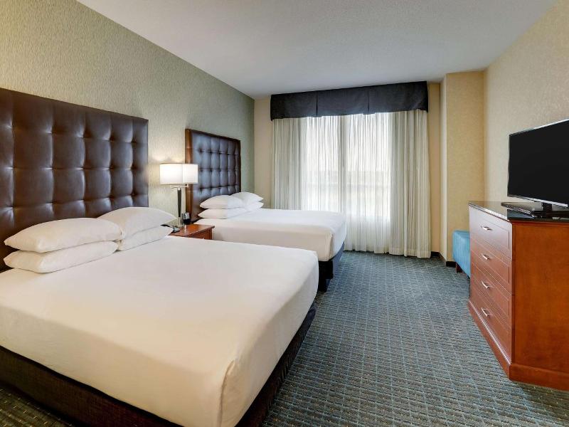 Drury Inn Suites Phoenix Chandler Fashion Center image