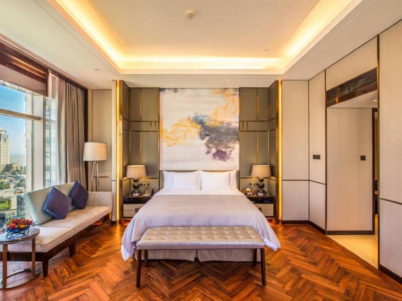 Longzhuda International Hotel image
