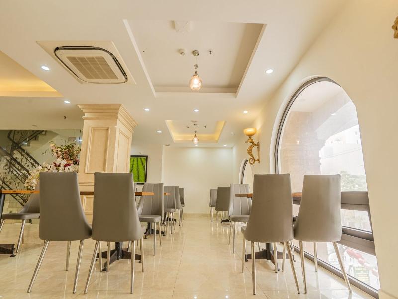 Royal Charm Hotel image