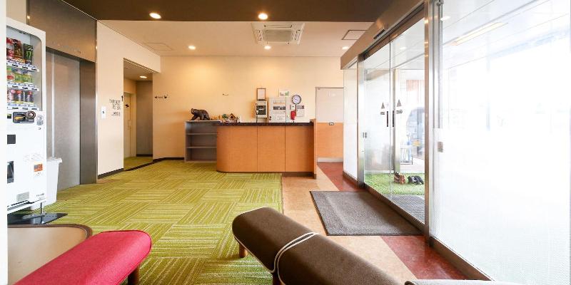 Air Hostel LCC