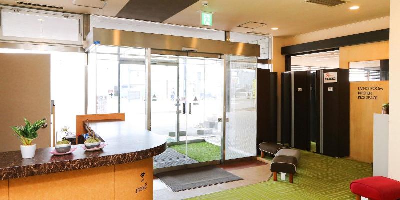 Air Hostel LCC