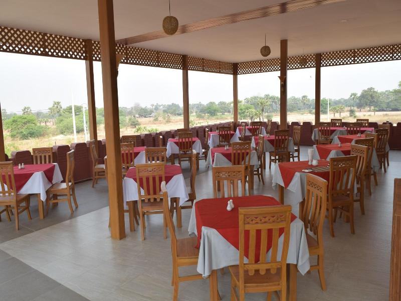 Bagan Emerald Hotel