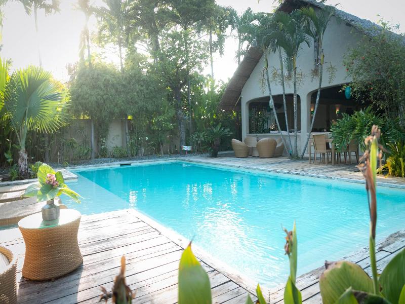 Hibiscus Garden Inn image