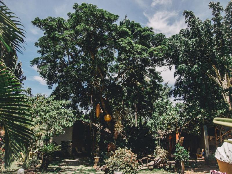 Hibiscus Garden Inn image