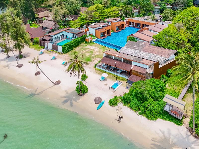 Wendy The Pool Resort image
