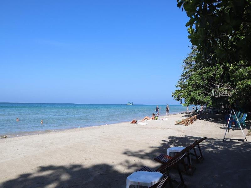 Bamboo Koh Chang Resort Restaurant image