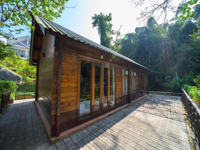 Sinclairs Retreat Kalmpong image